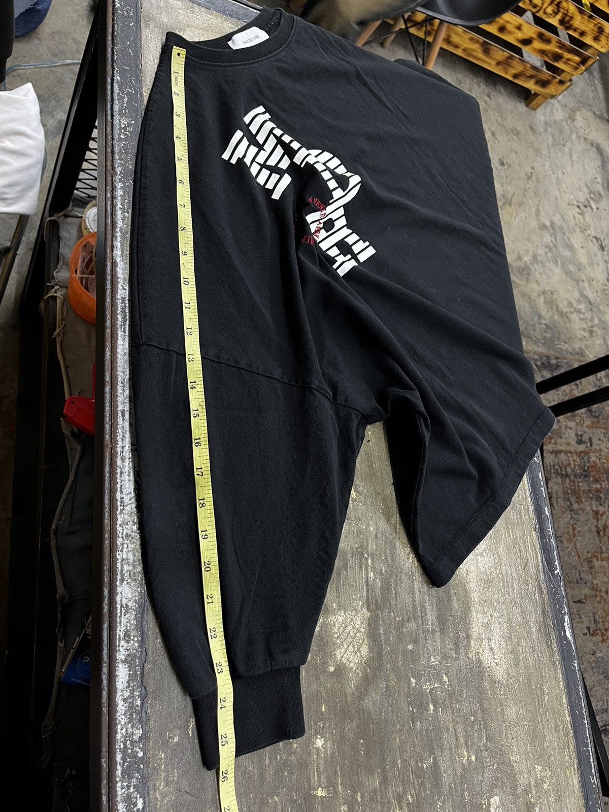 20471120 × Beauty Beast × Japanese Brand maried'or oversize longsleeve undefined japan Size US M / EU 48-50 / 2 - 10 Thumbnail