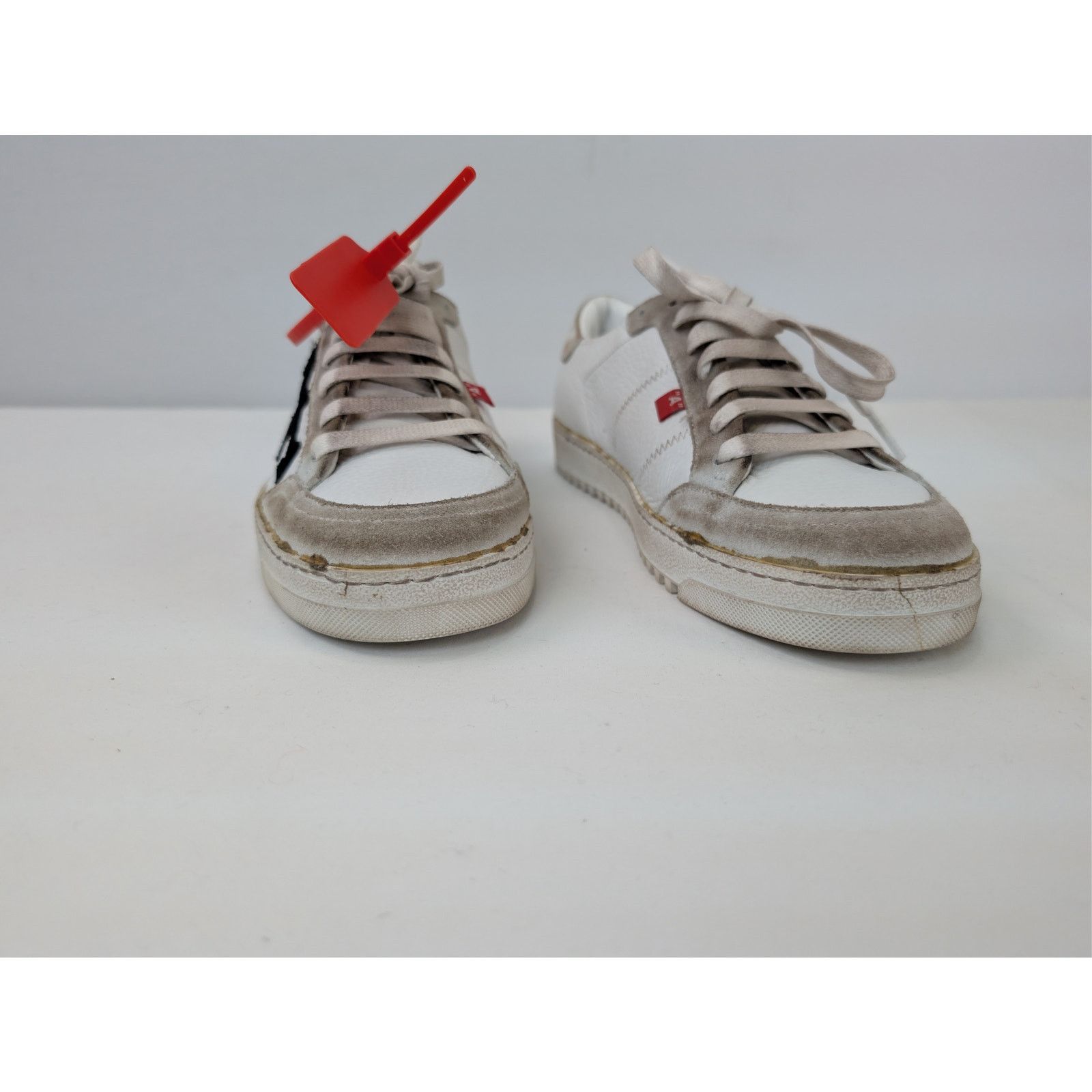 Off-White o1rshd1 Virgil Abloh Address Low Top Sneaker White / Black Size US 8 / EU 41 - 5 Thumbnail