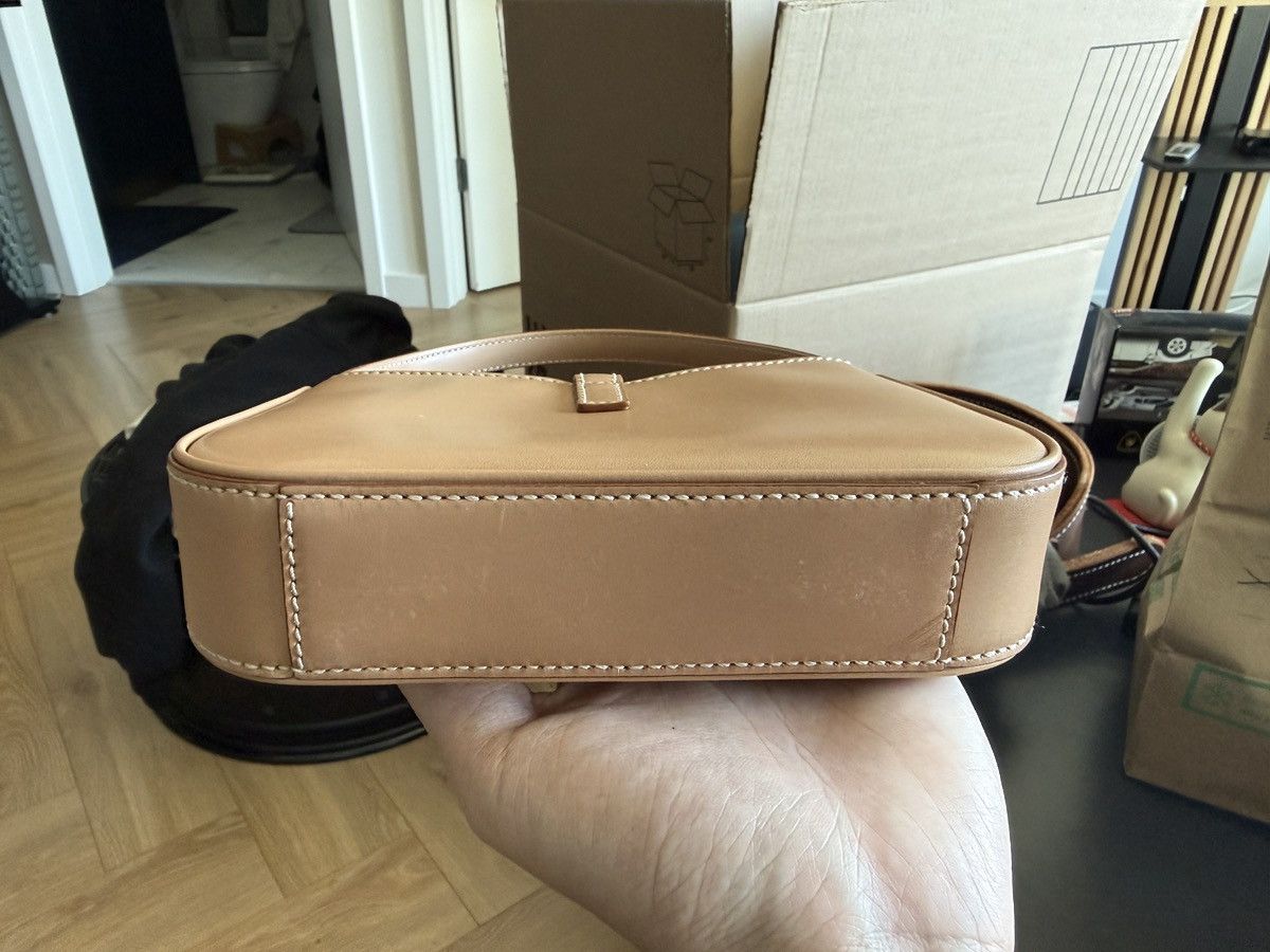 Yves Saint Laurent Saint Laurent (YSL) Le 5 à 7 Mini Hobo Bag Size ONE SIZE - 10 Thumbnail