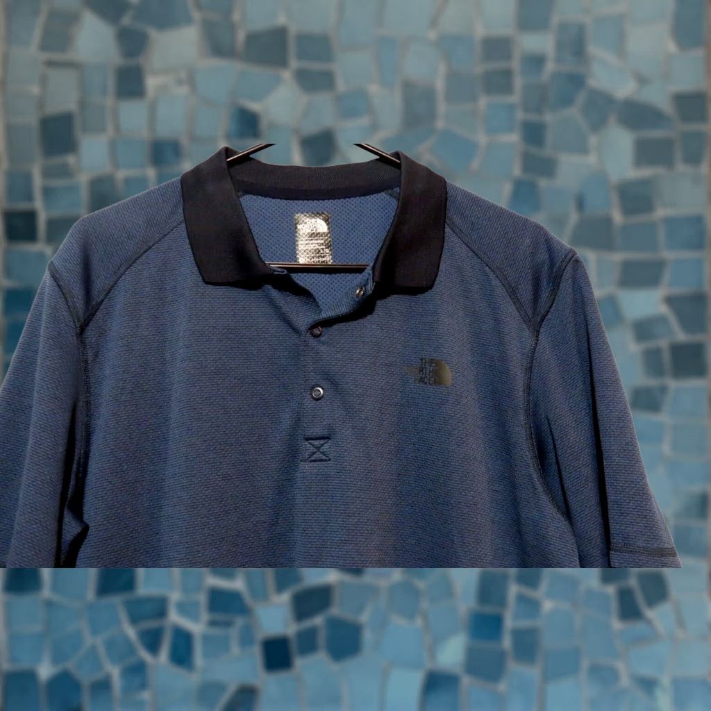 The North Face The North Face Polo Shirt Mens Large Navy 1/4 Zip Short Sleeve Casual Golf Size US L / EU 52-54 / 3 - 1 Thumbnail