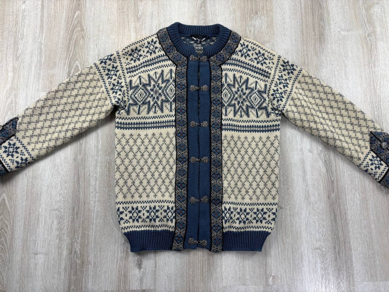Dale Of Norway × Vintage Mens cardigan Dale of Norway Size M Size US M / EU 48-50 / 2 - 1 Thumbnail
