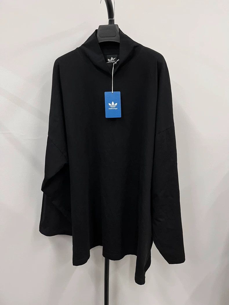 Balenciaga Balenciaga FW22 Embroidered Adi Solid Logo Print Long Sleev Size US L / EU 52-54 / 3 - 1 Thumbnail