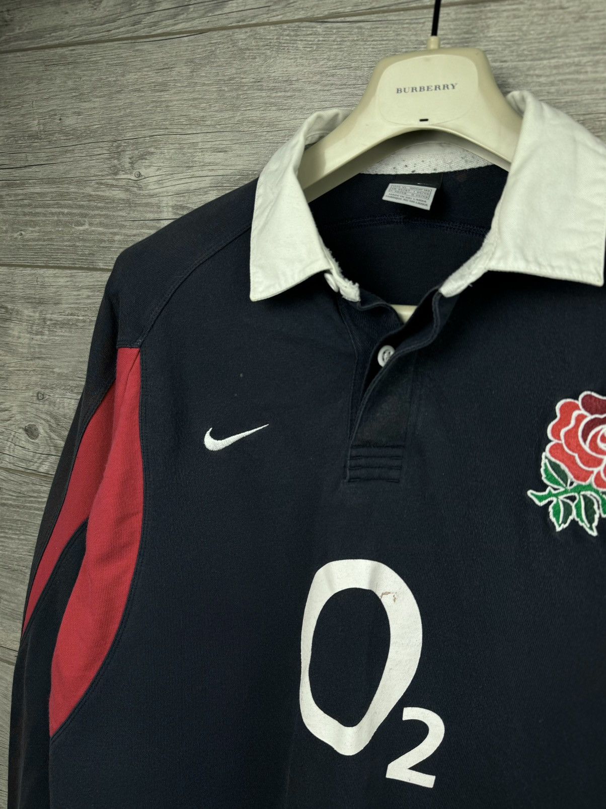 Nike Vintage 2003/2004 England Rugby Shirt Nike mens size XL Y2K Size US XL / EU 56 / 4 - 5 Thumbnail