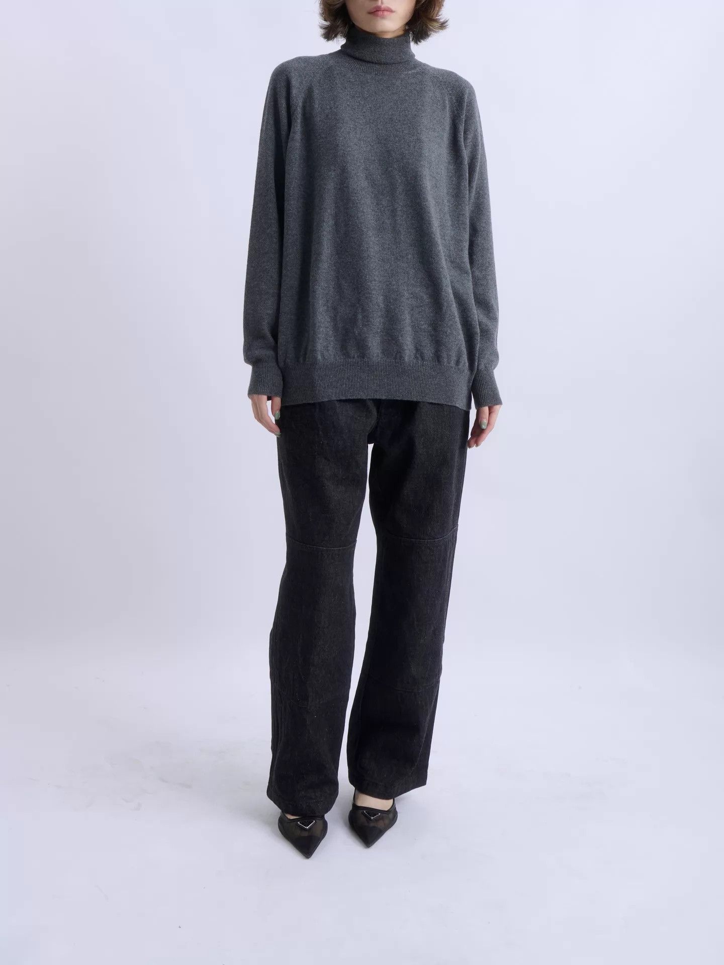 Prada PRADA Charcoal Gray Turtleneck Cashmere Sweater Size XS / US 0-2 / IT 36-38 - 2 Thumbnail
