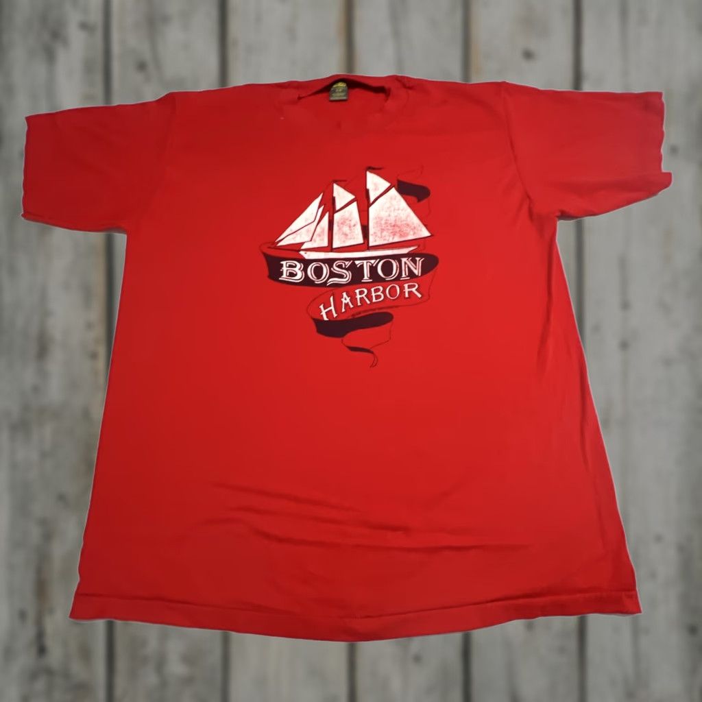 Jerzees VINTAGE Boston Harbor 1985 Jerzees Russell Red Graphic Shirt XL Unisex Short Sleeve Size US XL / EU 56 / 4 - 1 Thumbnail