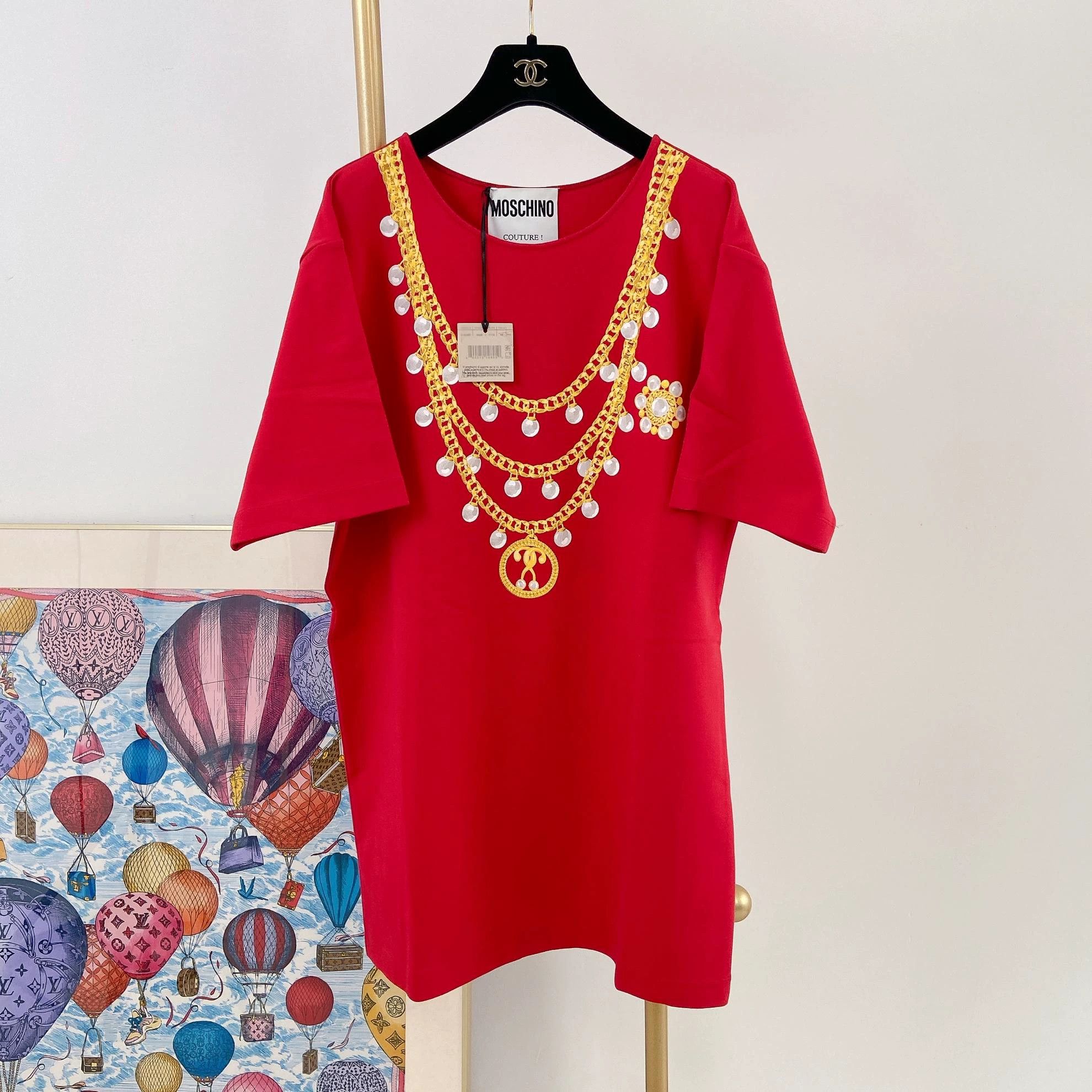 Moschino Moschino red printed tee F36 new with tags 2341 Size XS / US 0-2 / IT 36-38 - 1 Thumbnail