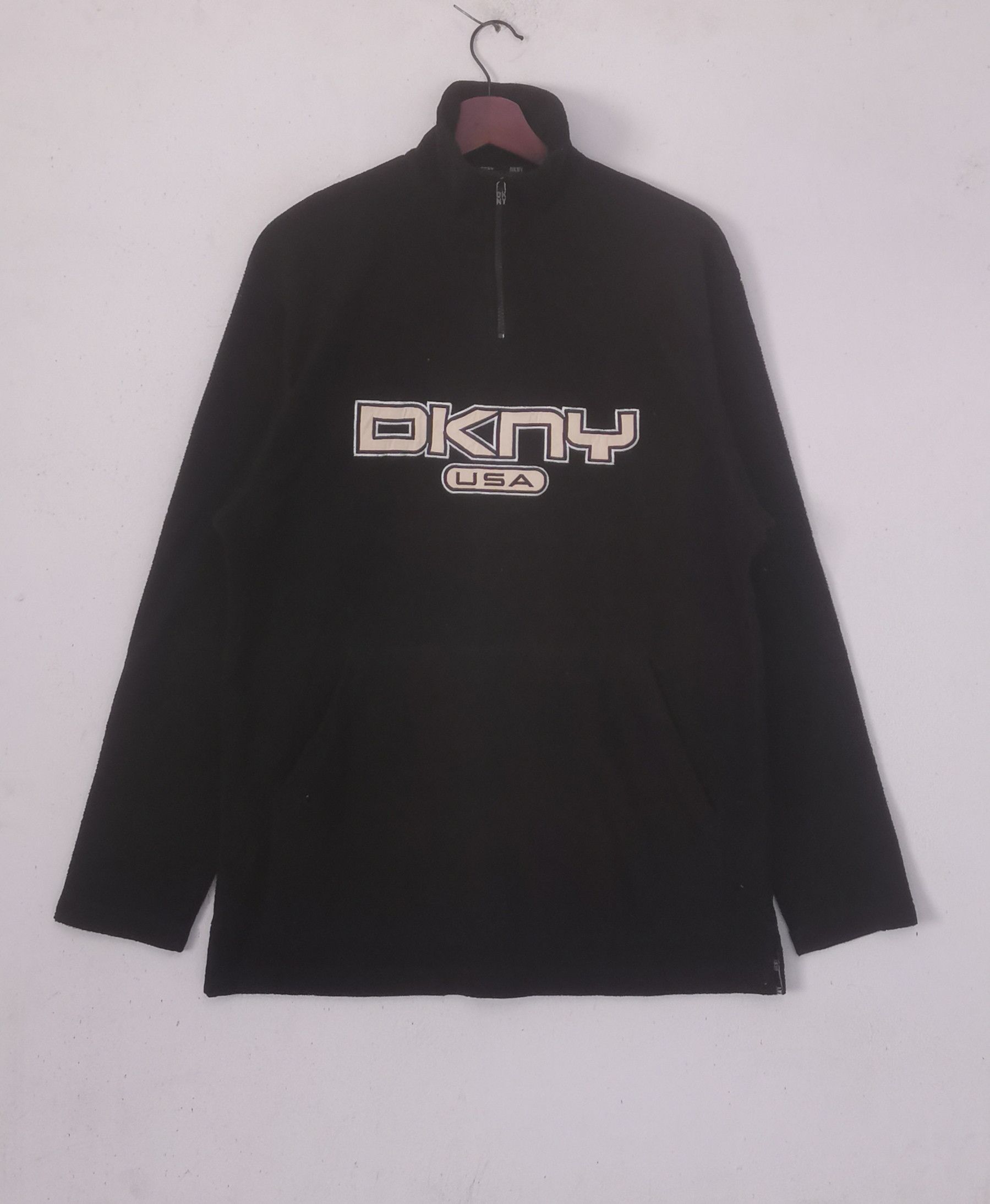 Rare vintage DKNY fleece sweatshirt black colour