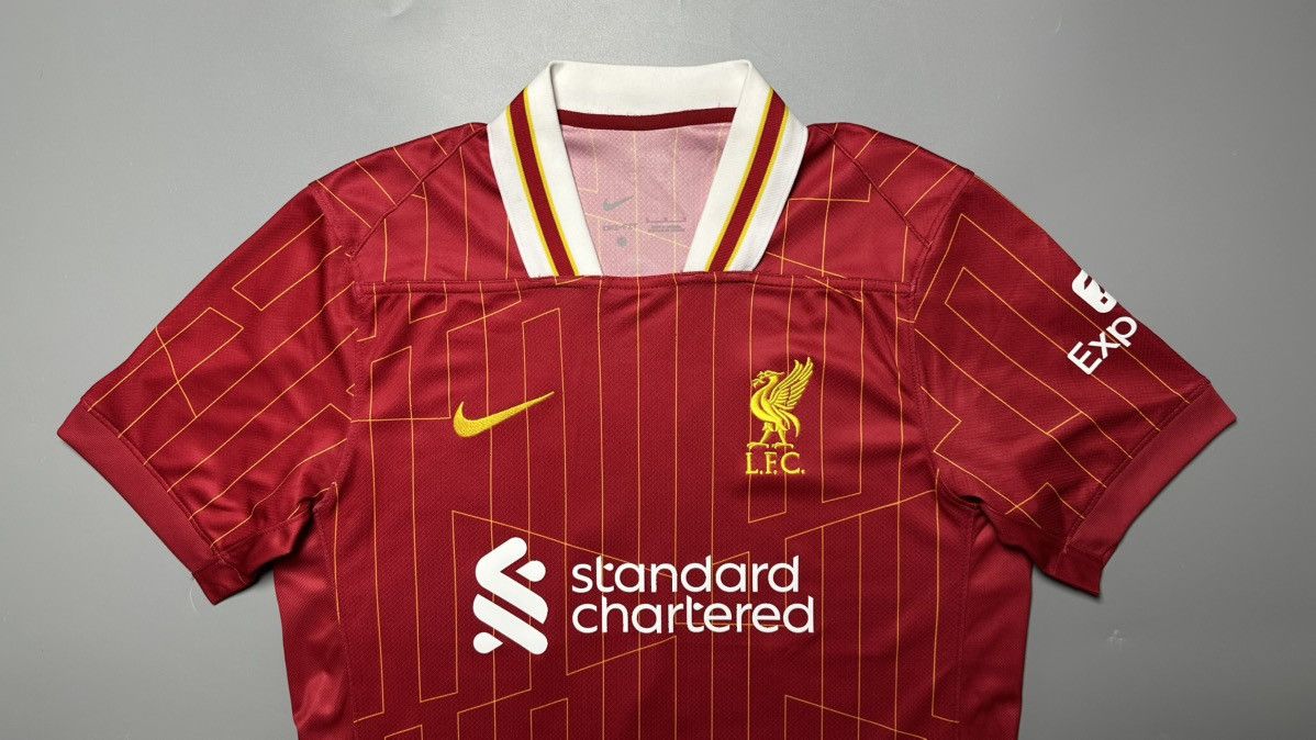 Nike LIVERPOOL NIKE 2024/2025 SOCCER HOME JERSEY #20 DIOGO JOTA Size US M / EU 48-50 / 2 - 3 Thumbnail