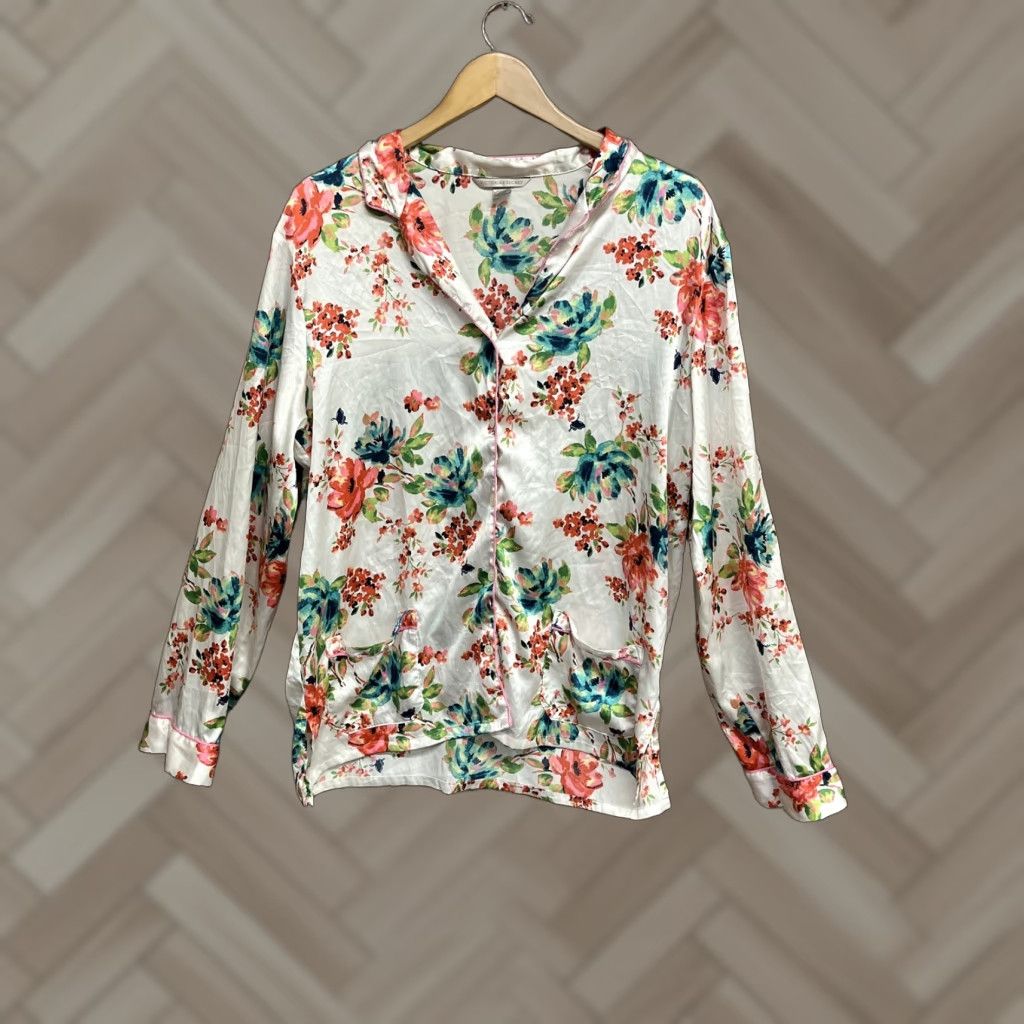 Victoria's Secret Victoria's Secret Womens White Floral Sleep Top Pajama Top L Size Size L / US 10 / IT 46 - 1 Thumbnail