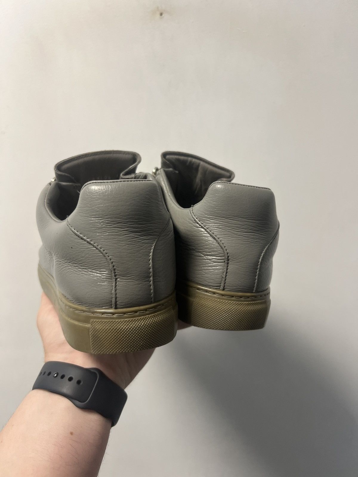 Balenciaga Balenciaga Arena Leather Low Top Sneakers Gray Size 42 Size US 9 / EU 42 - 6 Thumbnail