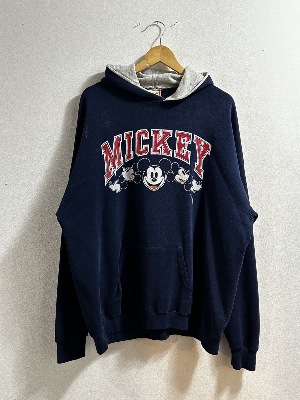 Disney Vintage Disney Mickey mouse hoodie made in usa Size US XL / EU 56 / 4 - 1 Thumbnail
