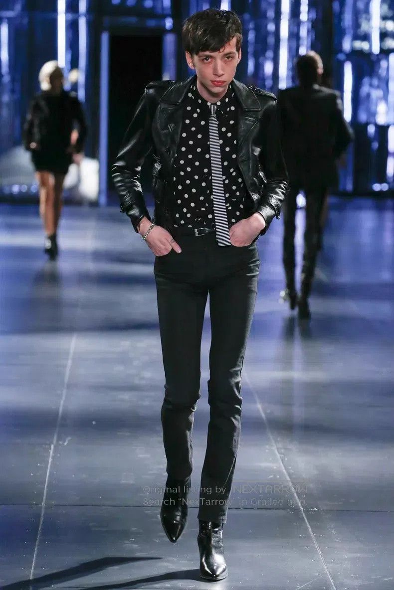 Saint Laurent Paris Saint Laurent Paris size 37 Satin Mulberry Silk Black and W Size US S / EU 44-46 / 1 - 9 Thumbnail