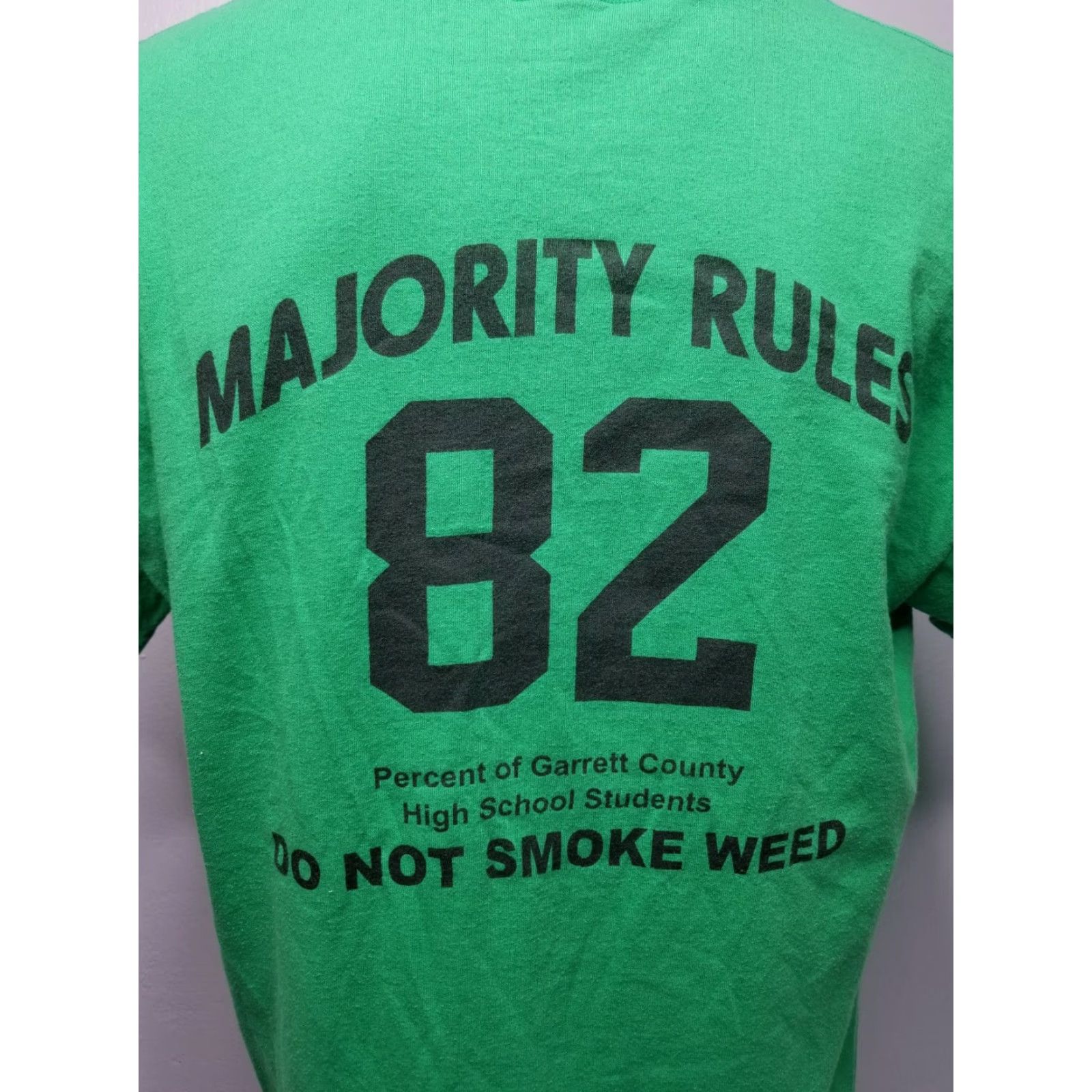 Vintage VINTAGE Mens XL Marijuana Funny 82 Percent of Students Do Not Smoke Weed T Shirt Size US XL / EU 56 / 4 - 3 Thumbnail