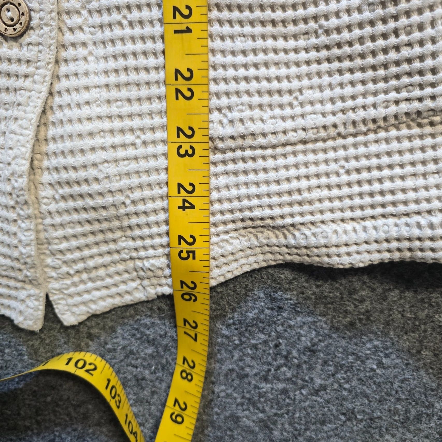 Vintage Focus Top Womens Blouse Medium Beige Button Waffle Knit Texture Pockets Casual Shirt Womens Size M / US 6-8 / IT 42-44 - 7 Thumbnail