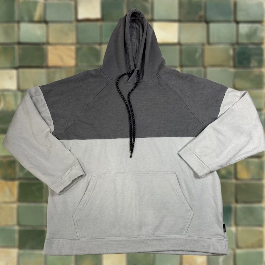 Vintage Ocean Current Hoodies Pullover Men XL Gray White Size US XL / EU 56 / 4 - 1 Thumbnail