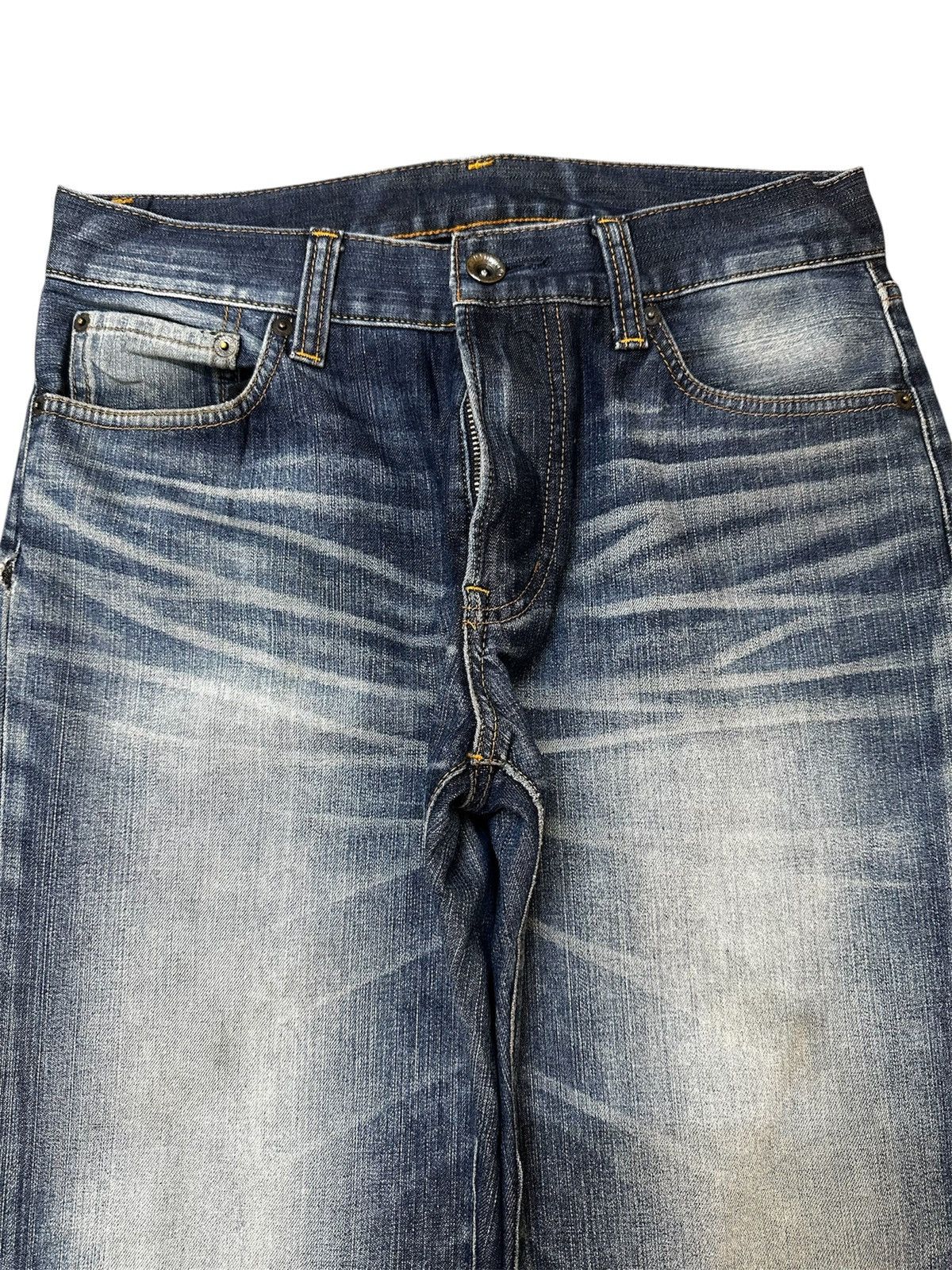 Uniqlo Vintage Japanese Uniqlo Mud Wash Style Jeans Size US 31 - 8 Thumbnail