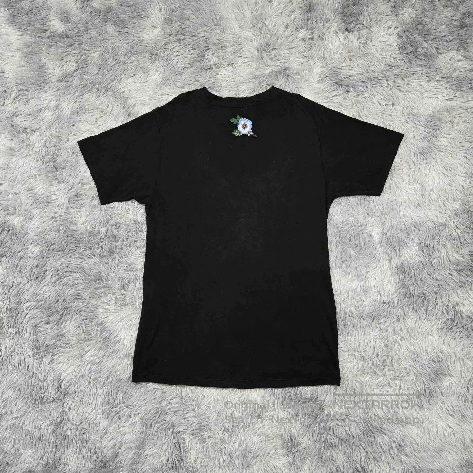 Gucci gucci logo distressed short sleeve t. Size US M / EU 48-50 / 2 - 2 Thumbnail