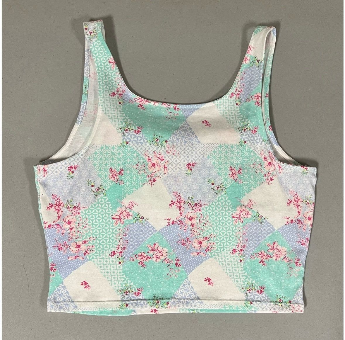 Sonoma SO Paisley Patchwork Floral Ruched Crop Top Shirt Size L 🧚🏼‍♀️✨ Size L / US 10 / IT 46 - 4 Thumbnail