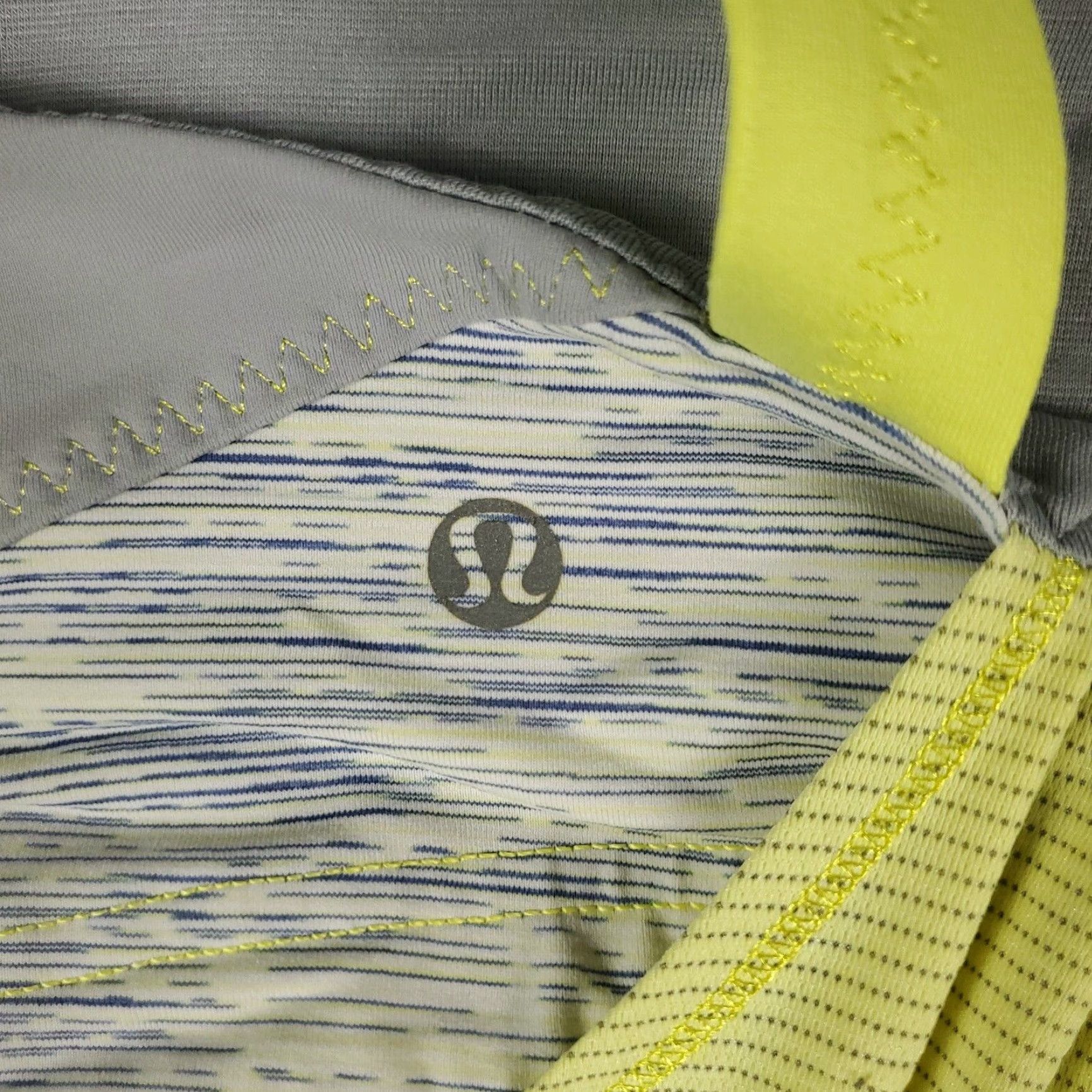 Lululemon Lululemon Tank Top Womens Size 6 Yellow Back On Track Top Active Ladies Shirt Tank Womens 6 Yellow Activewear Casual Fashion Sports Size M / US 6-8 / IT 42-44 - 7 Thumbnail