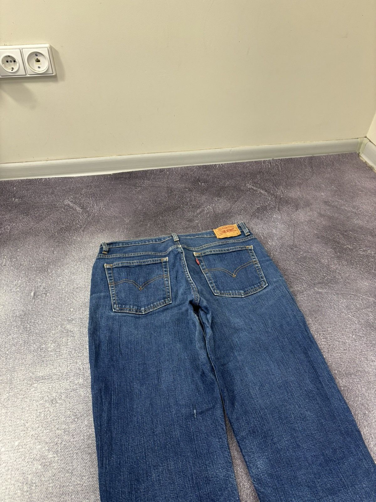 Levi's Vintage Levi’s 505 Paper Tag Straight Fit Blue Denim Jeans Size US 32 / EU 48 - 4 Thumbnail