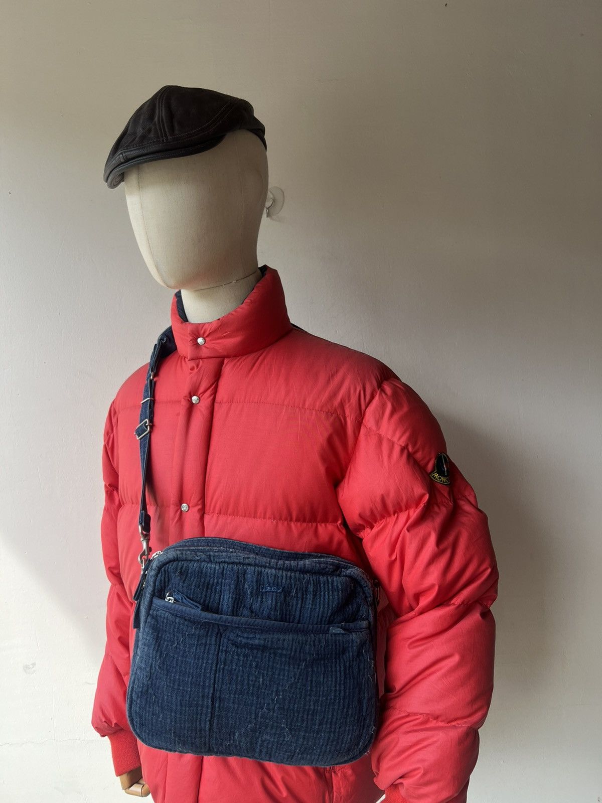 Porter Classic Porter Classic X Muatsu Fade Indigo Newton Sashiko Sling Bag Size ONE SIZE - 5 Thumbnail