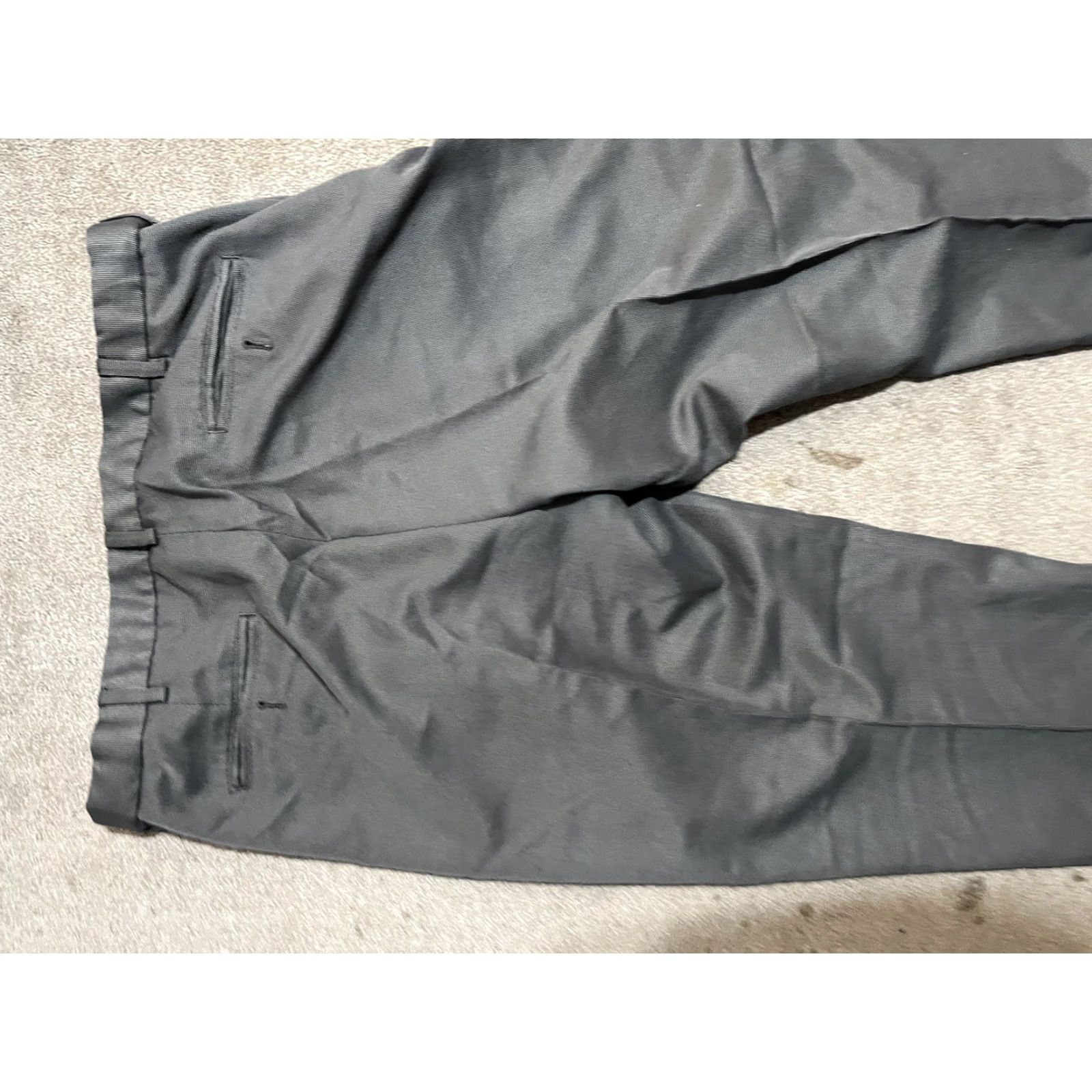 Haggar Haggar Gray Solid Polyester Pleated Front Mens Dress Pants 40x32 Regular Straight Dress Pants Mens Haggar Gray 40 32 Size US 40 / EU 56 - 4 Thumbnail