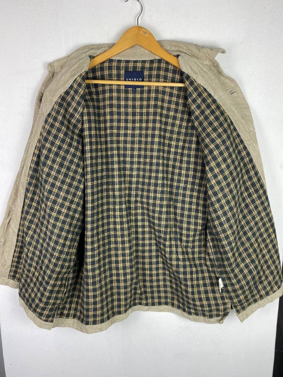 Uniqlo vintage uniqlo corduroy shirt flannel lining Size US L / EU 52-54 / 3 - 10 Thumbnail