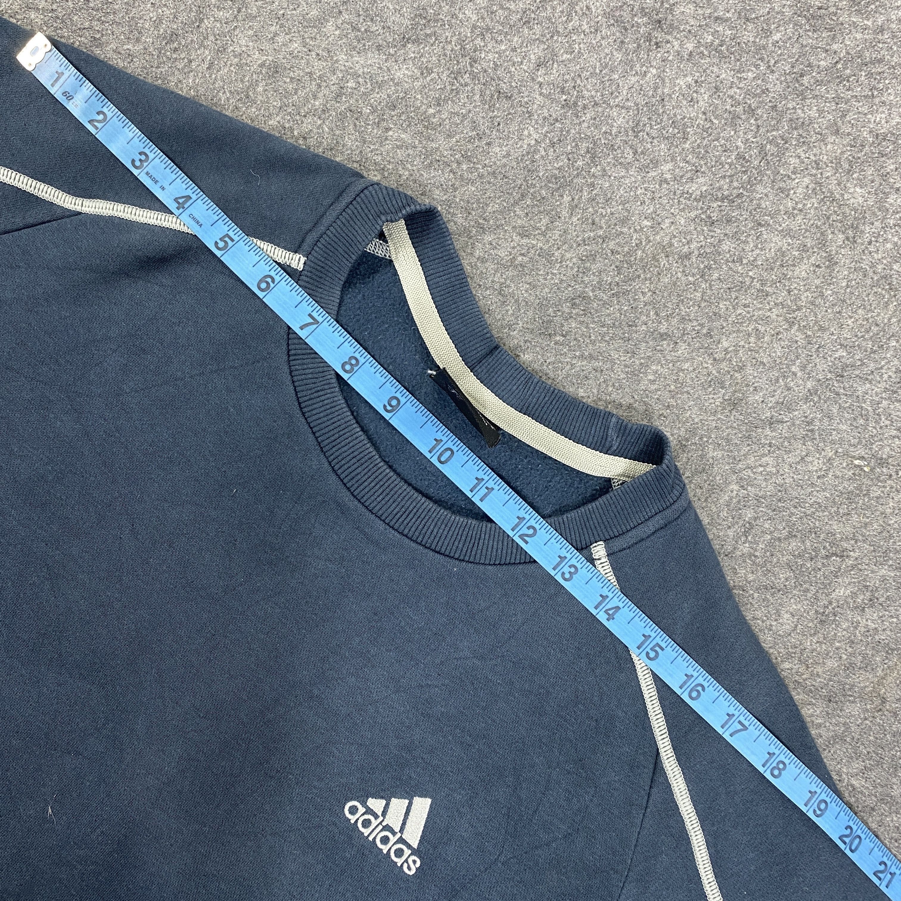 Adidas vintage adidas sweatshirt medium size -SW146 Size US XL / EU 56 / 4 - 3 Thumbnail
