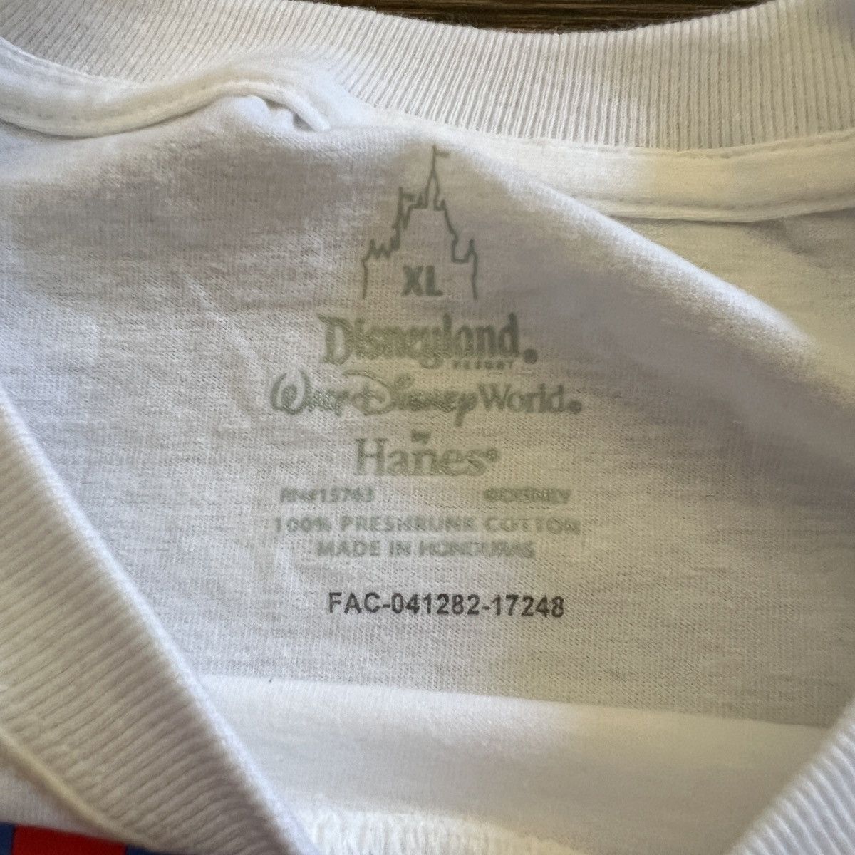Disney Disney Mickey Mouse Retro Design shirt NWT Size US XL / EU 56 / 4 - 4 Thumbnail