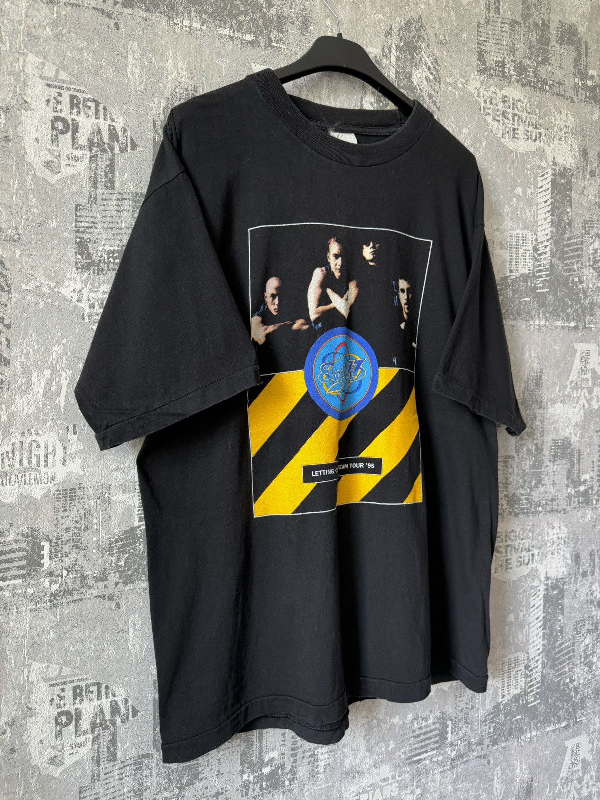 Band Tees Vintage 1995 Band Tees Size US L / EU 52-54 / 3 - 3 Thumbnail