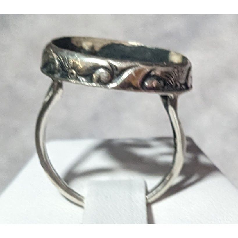 Other Vintage Sterling Silver Floral Scroll Concave Ring Size 7 1/ Size ONE SIZE - 7 Thumbnail