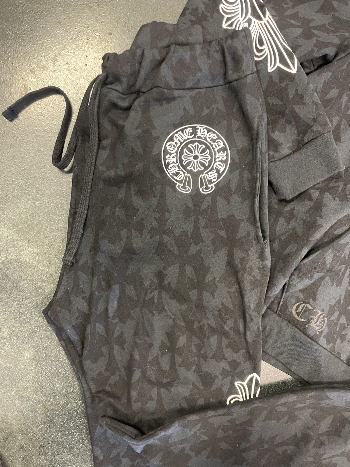 Chrome Hearts Chrome Hearts Cemetery All Over Print Sweatsuit Size US XL / EU 56 / 4 - 3 Thumbnail