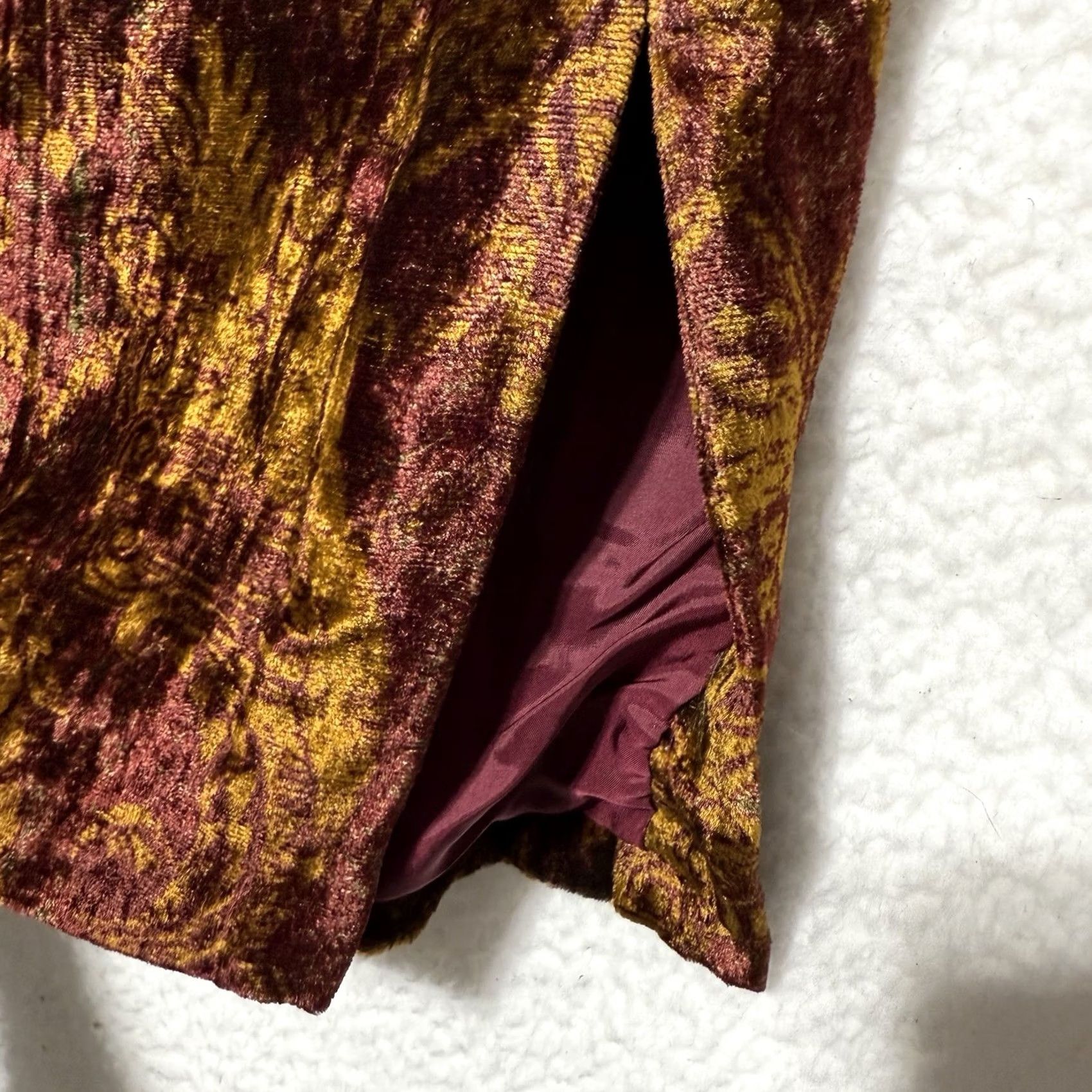 Oscar De La Renta VTG Oscar de la Renta Pink Label 2 Piece Crushed Velvet Union Made Outfit Top & Pants Set Women 1990s Burgundy Gold Velvet Eveningwear USA reads* Size ONE SIZE - 4 Thumbnail