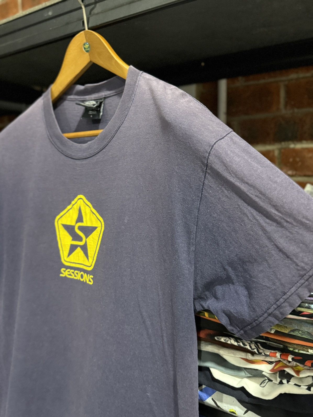 Girl Skateboards × Vintage Thrashed Vintage Sessions Skateboarder Backed Punk Rock Tee Size US L / EU 52-54 / 3 - 8 Thumbnail