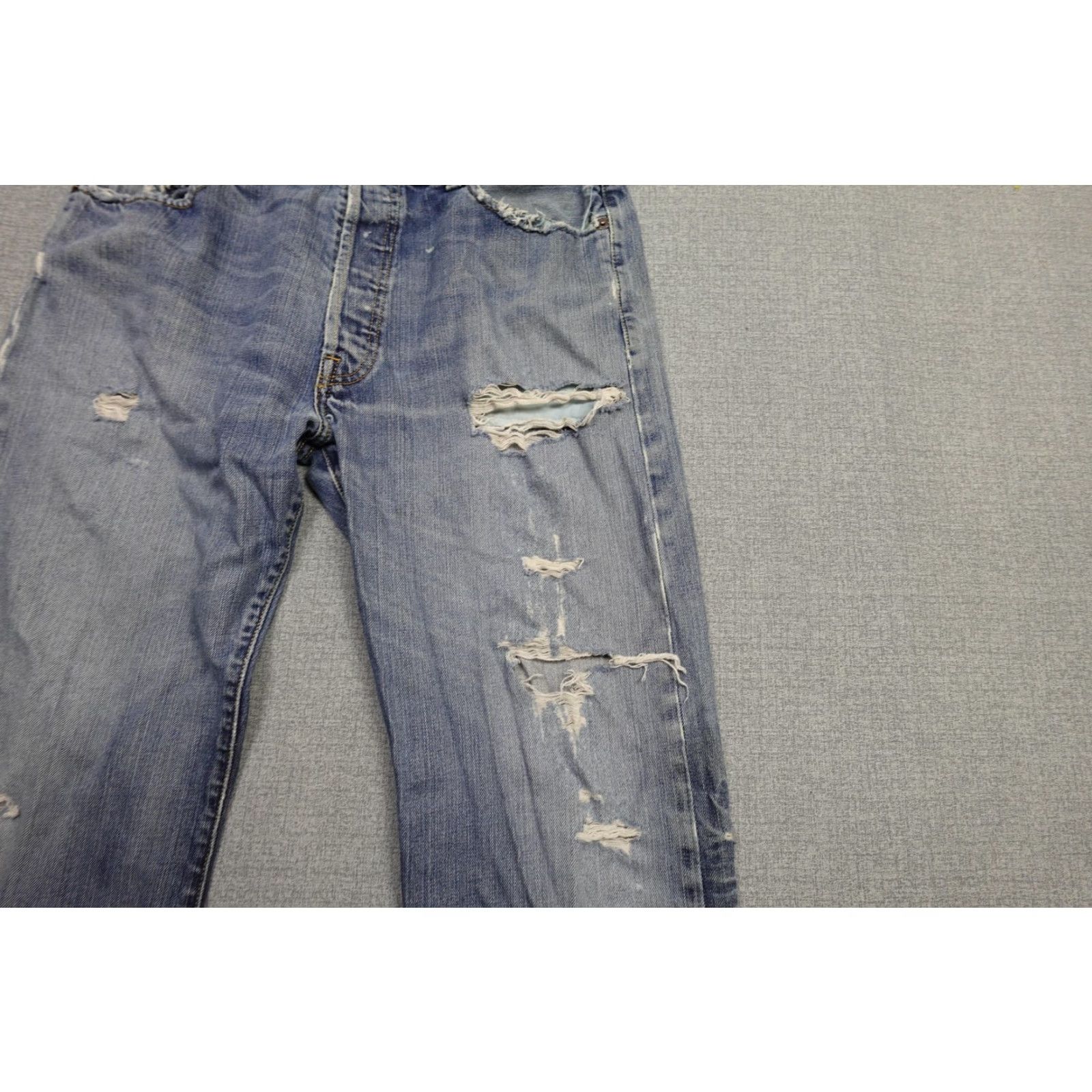 Levi's Levi's 501 Jeans Straight Button Fly Light Wash Denim 36 Mens Blue Distressed 5-Pocket Modern Regular Rise Size US 36 / EU 52 - 4 Thumbnail