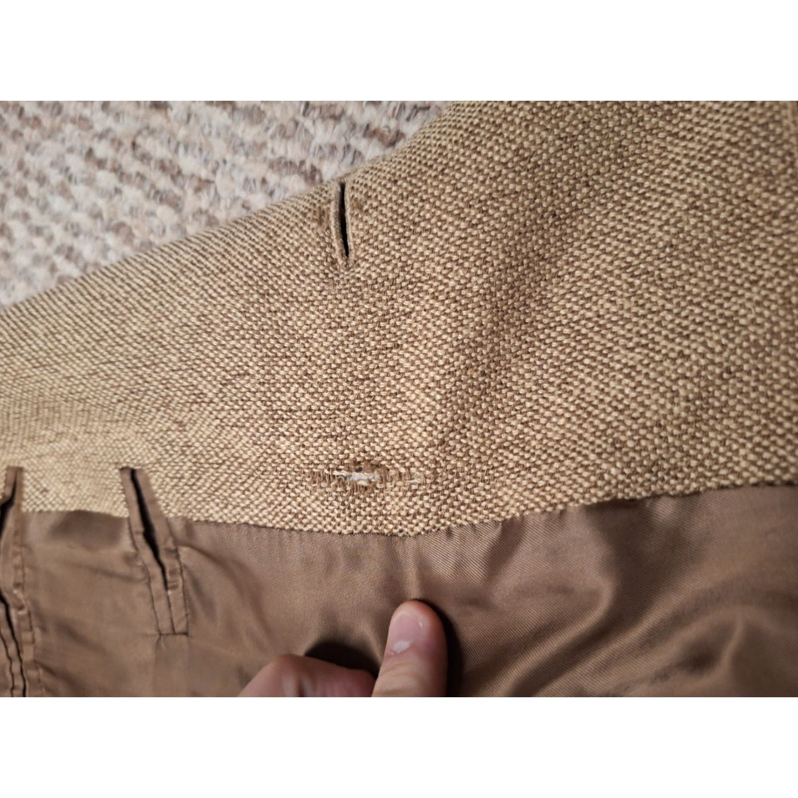 Polo Ralph Lauren VINTAGE Polo Ralph Lauren Blazer Mens 46R Tan VTG Made In Italy 100% Silk Distressed Size US XXL / EU 58 / 5 - 3 Thumbnail
