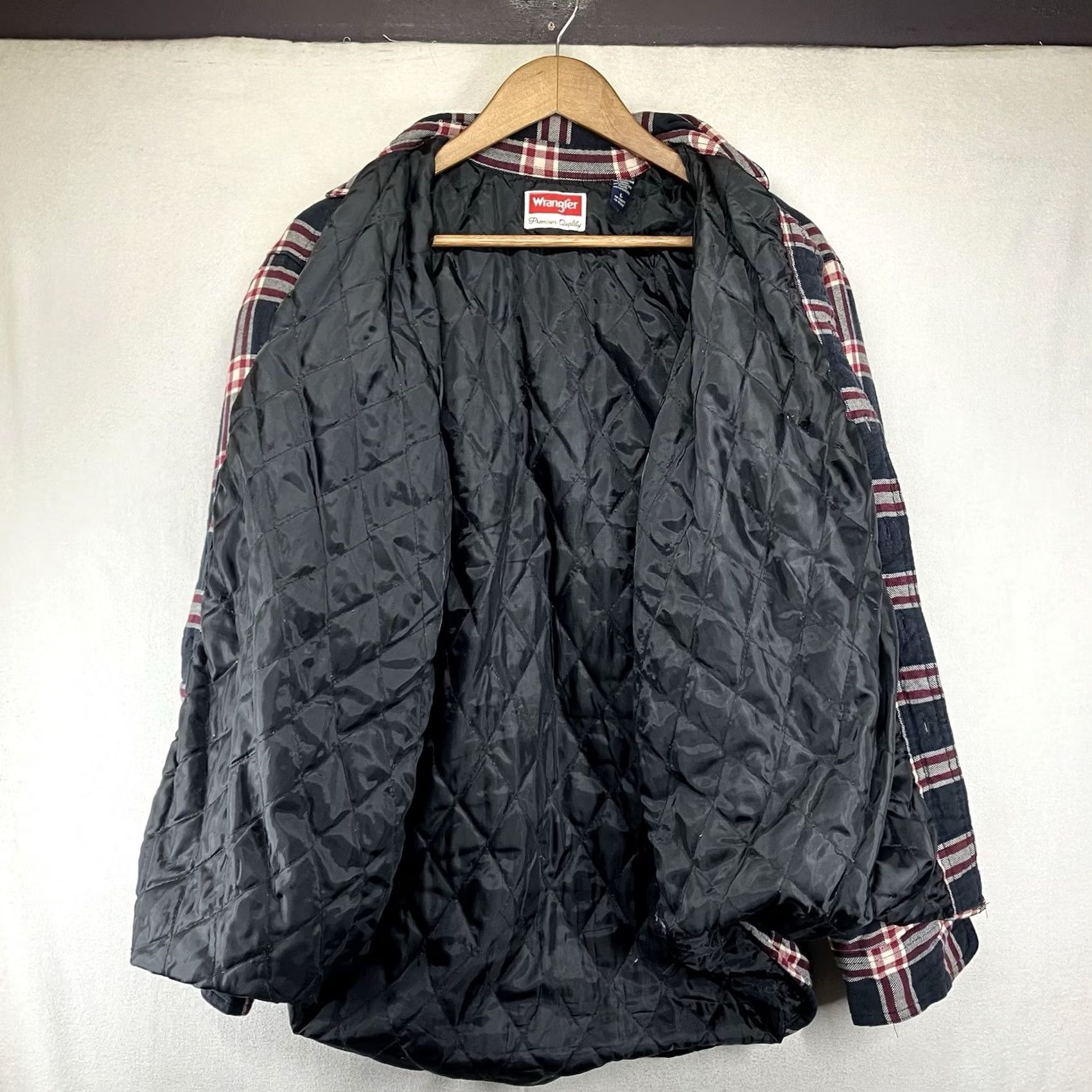 Wrangler VINTAGE Wrangler Mens Shacket Plaid Flannel Quilt Lined Shirt Jacket 90s Grunge Large Side Pocket Black Cotton Button-Up Outdoors Mens Regular L Size US L / EU 52-54 / 3 - 3 Thumbnail