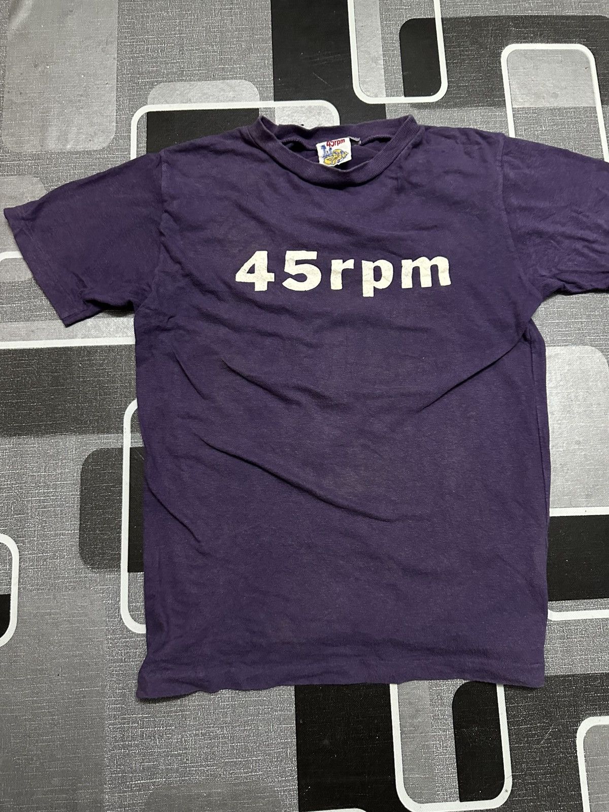 45rpm 45Rpm Og Logo Japan Purple T-Shirt Fit S Size US S / EU 44-46 / 1 - 2 Thumbnail