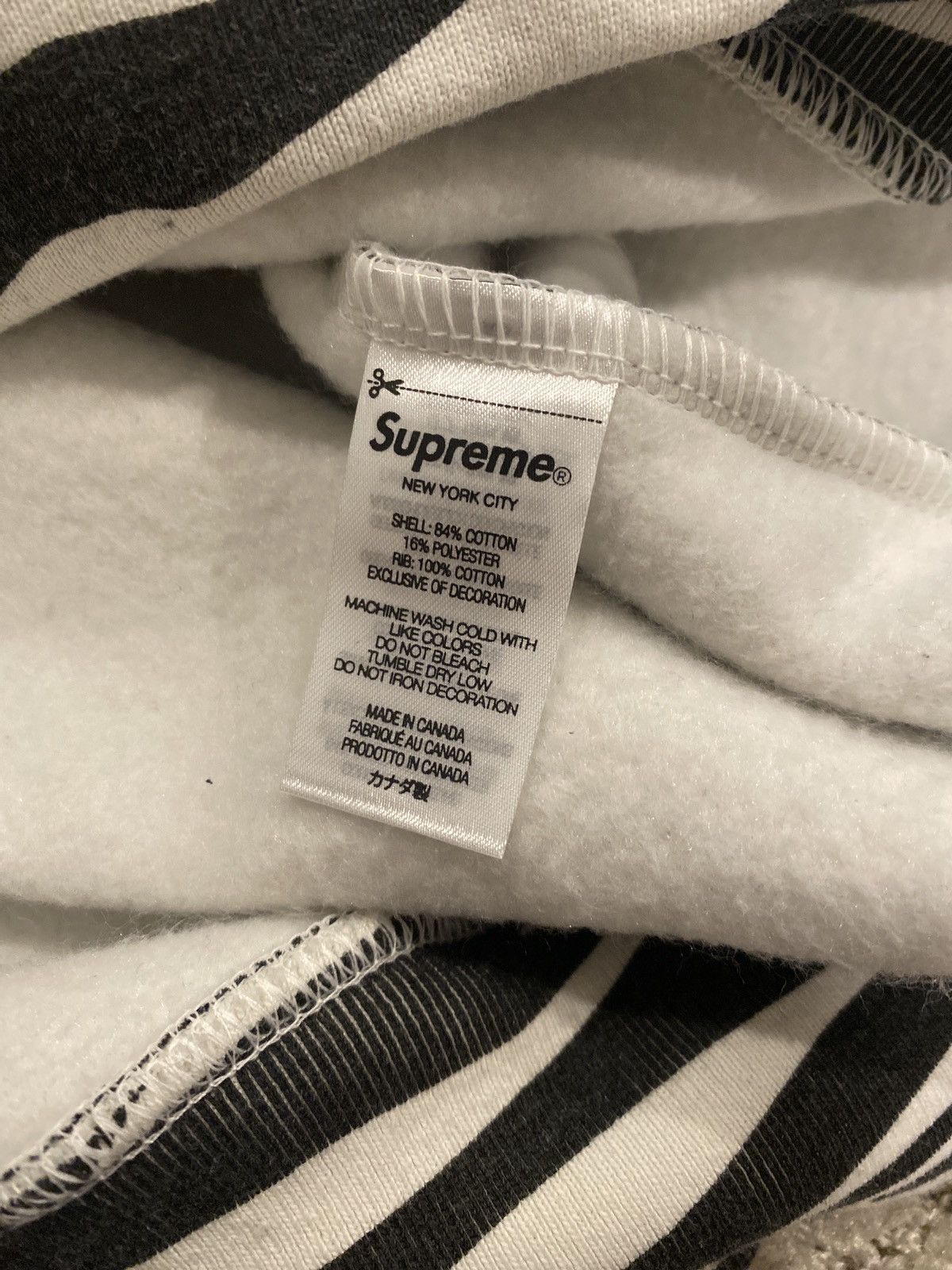 Supreme Supreme zebra bogo sweater Size US M / EU 48-50 / 2 - 7 Thumbnail