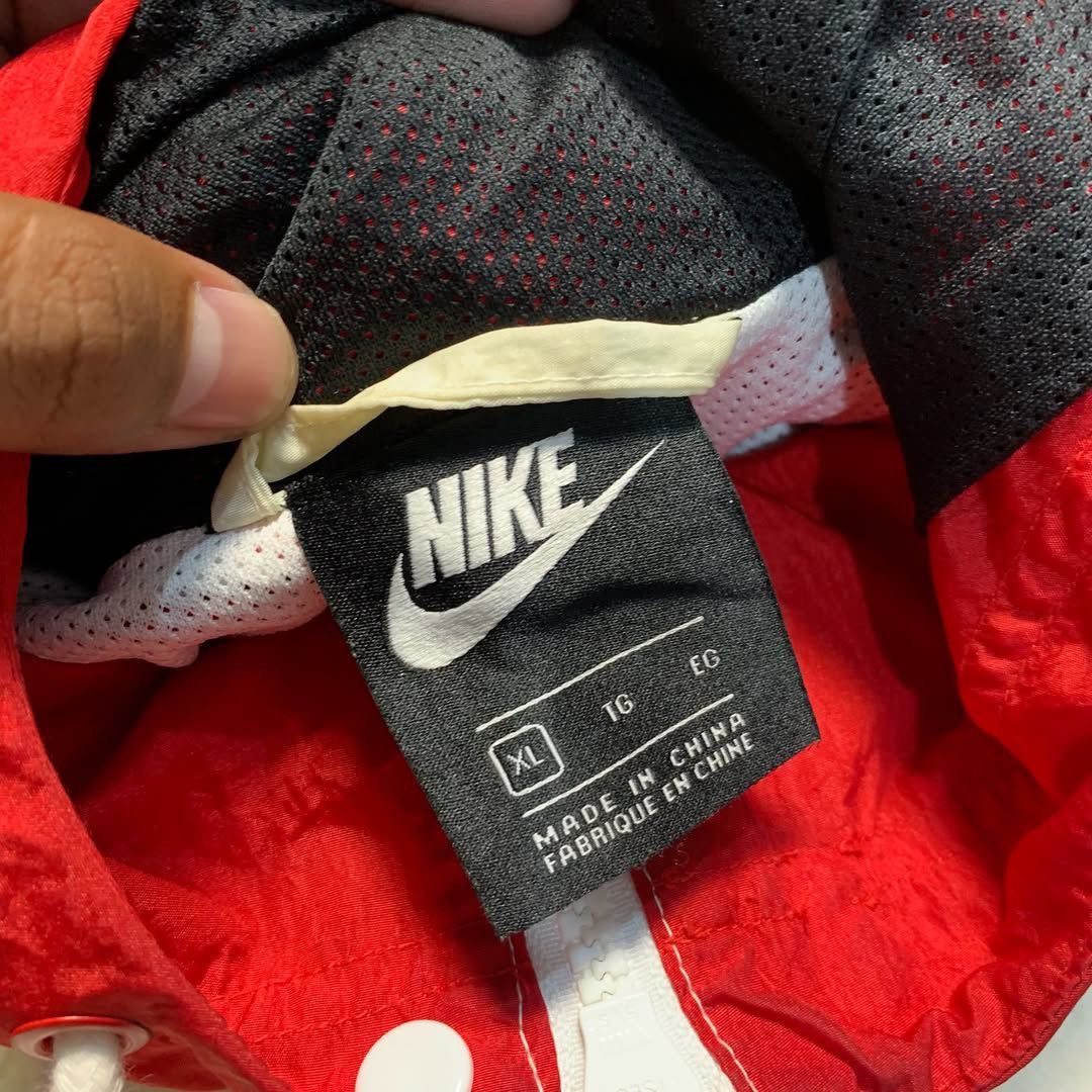 Nike Special Rare Jacket NIKE NSW Swoosh HD White/Black/Red Size US XL / EU 56 / 4 - 7 Thumbnail