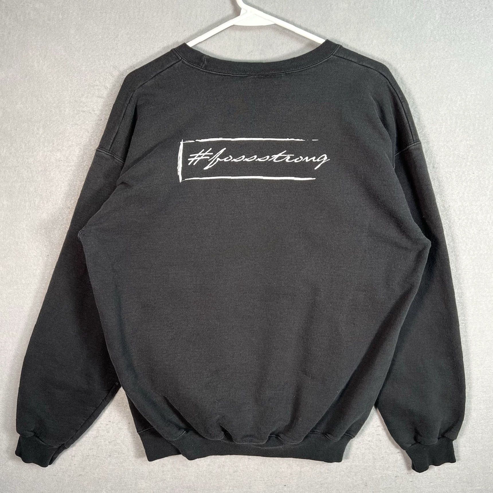 Hanes Hanes Feeling The Vibe Crewneck Sweatshirt Adult Medium Black Long Sleeve Mens Size US M / EU 48-50 / 2 - 2 Thumbnail