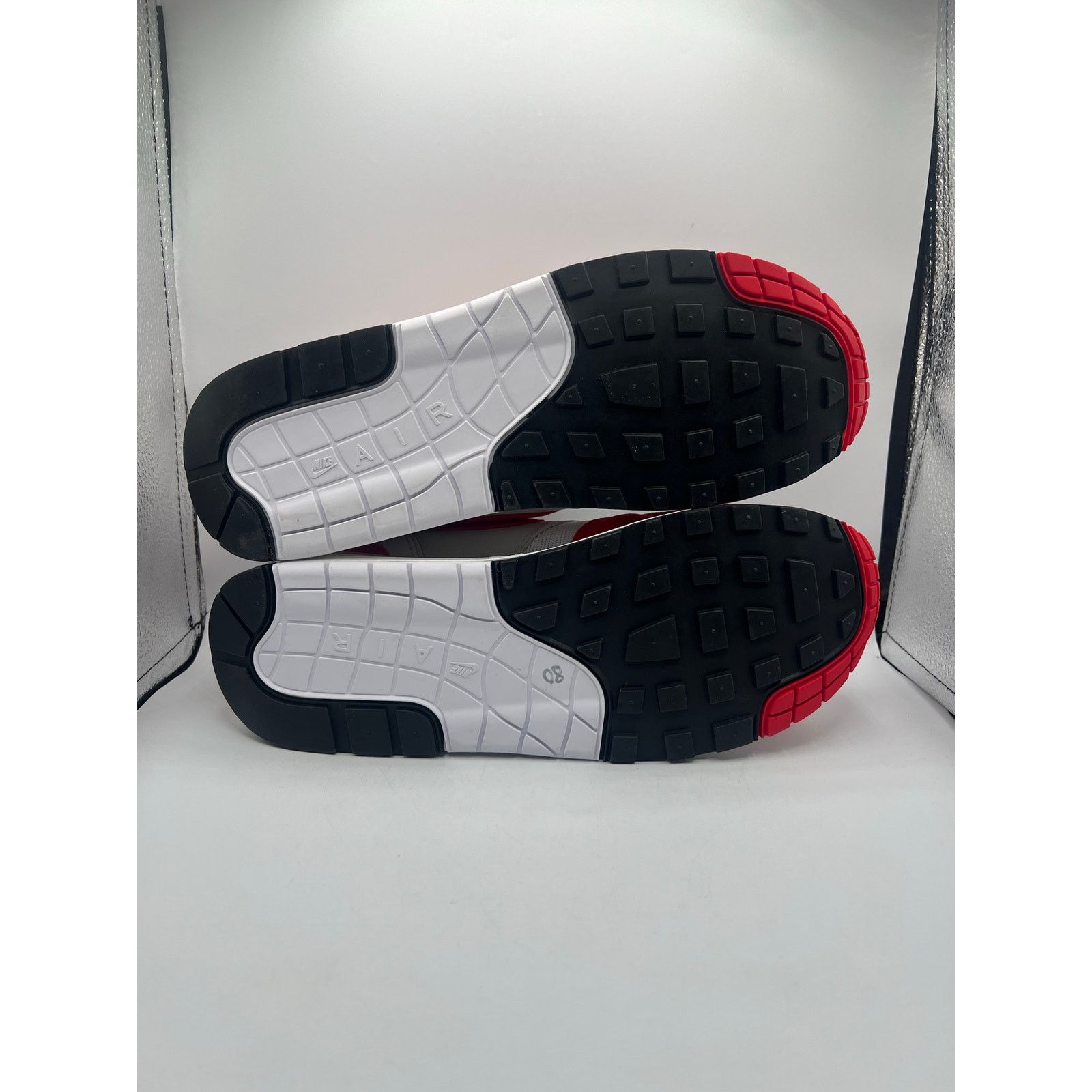 Nike Nike Air Max 1 86 OG “Big Bubble- Red” size 9.5 men’s B-grad Size US 9.5 / EU 42-43 - 5 Thumbnail