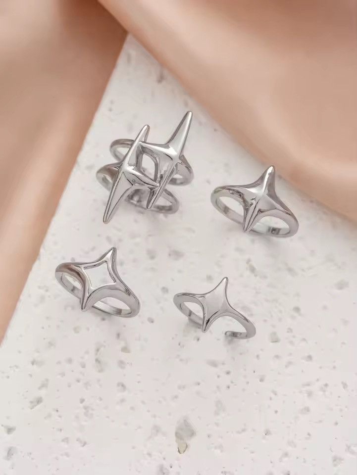 Jewelry Punk Hip Hop Star 4 pcs ring Size ONE SIZE - 4 Thumbnail