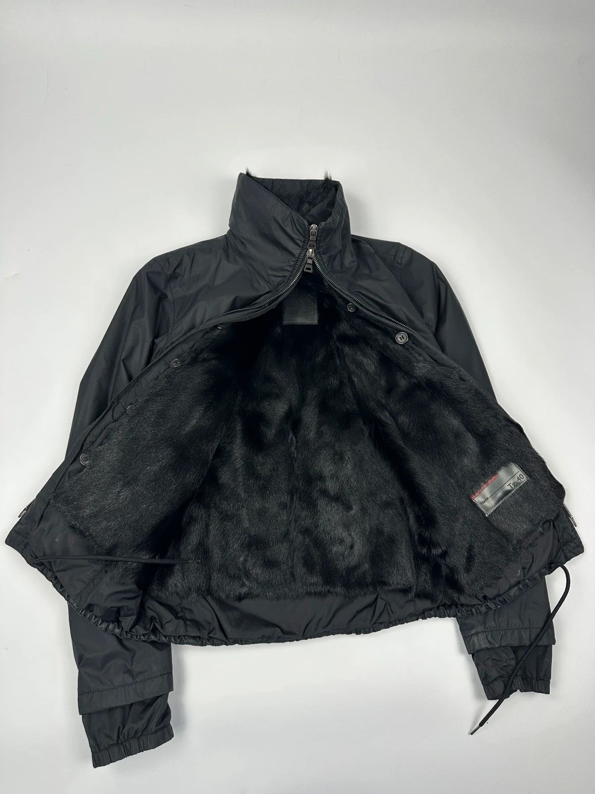 Prada Prada Sport FW2002 Black Nylon & Fur 2In1 Jacket Size S / US 4 / IT 40 - 2 Thumbnail