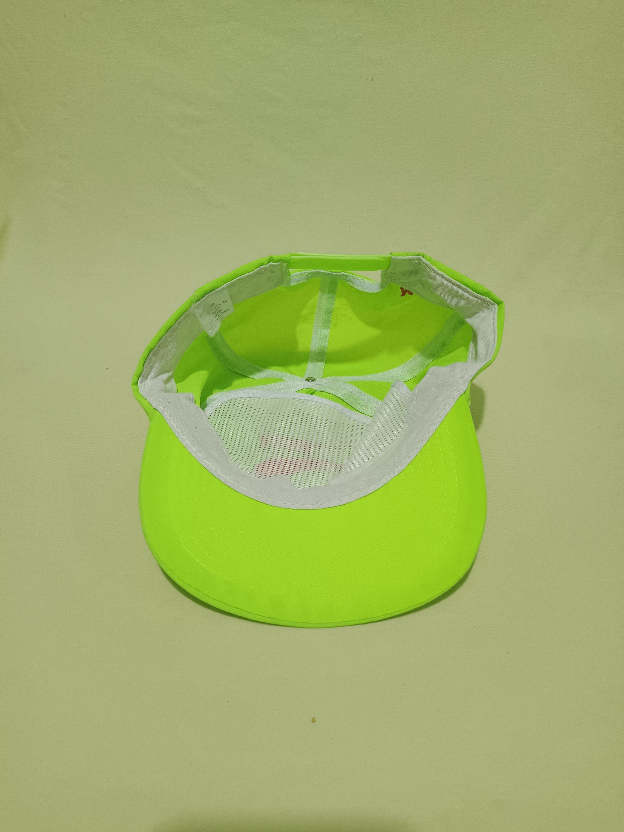 Vintage Newport Neon Hat Cap Size ONE SIZE - 4 Thumbnail