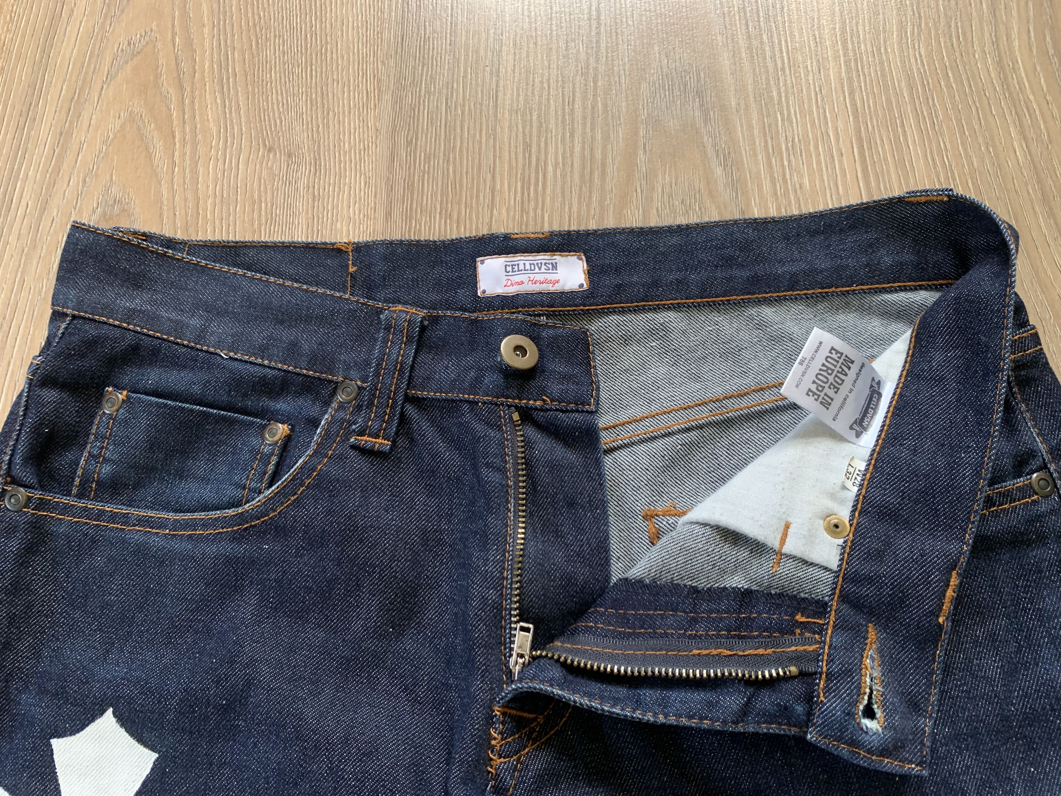 Designer Vintage Cell Dvsn Dino Heritage Cross Printed Jeans Size US 28 / EU 44 - 6 Thumbnail