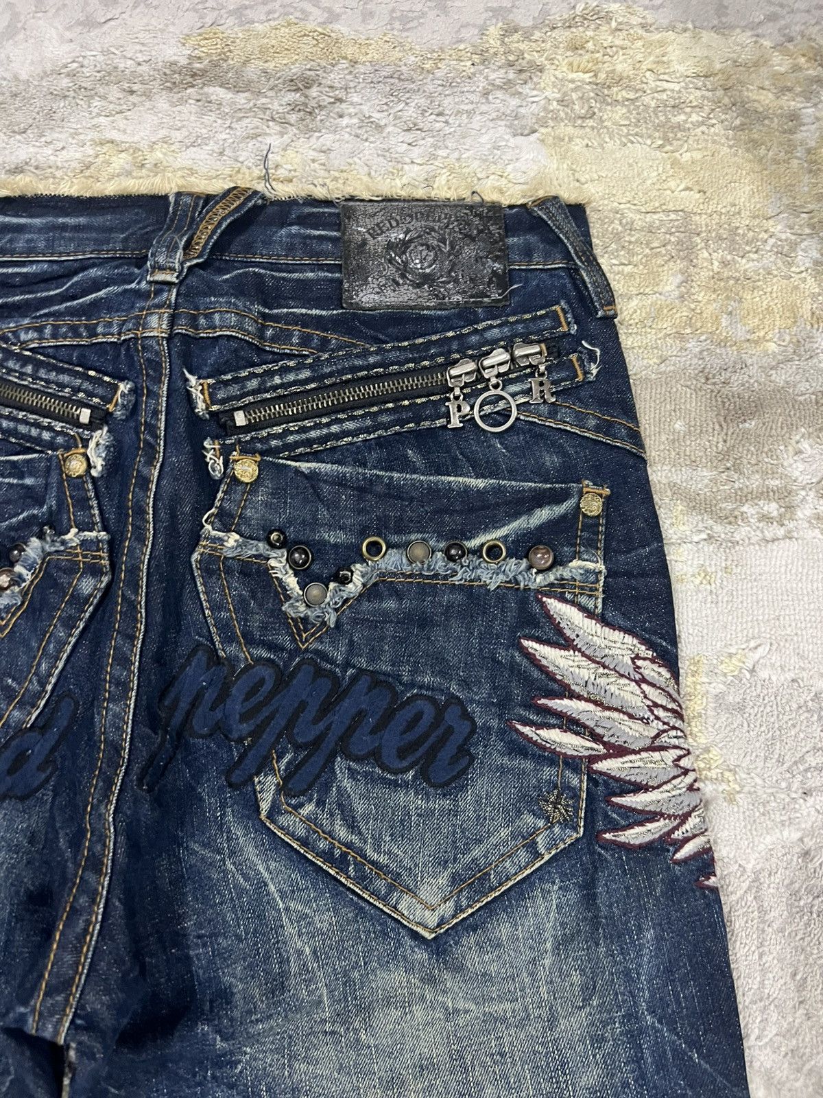 If Six Was Nine Y2K Red Pepper Embroidery Wing Studded Fade Wash Jeans Denim Size US 30 / EU 46 - 3 Thumbnail