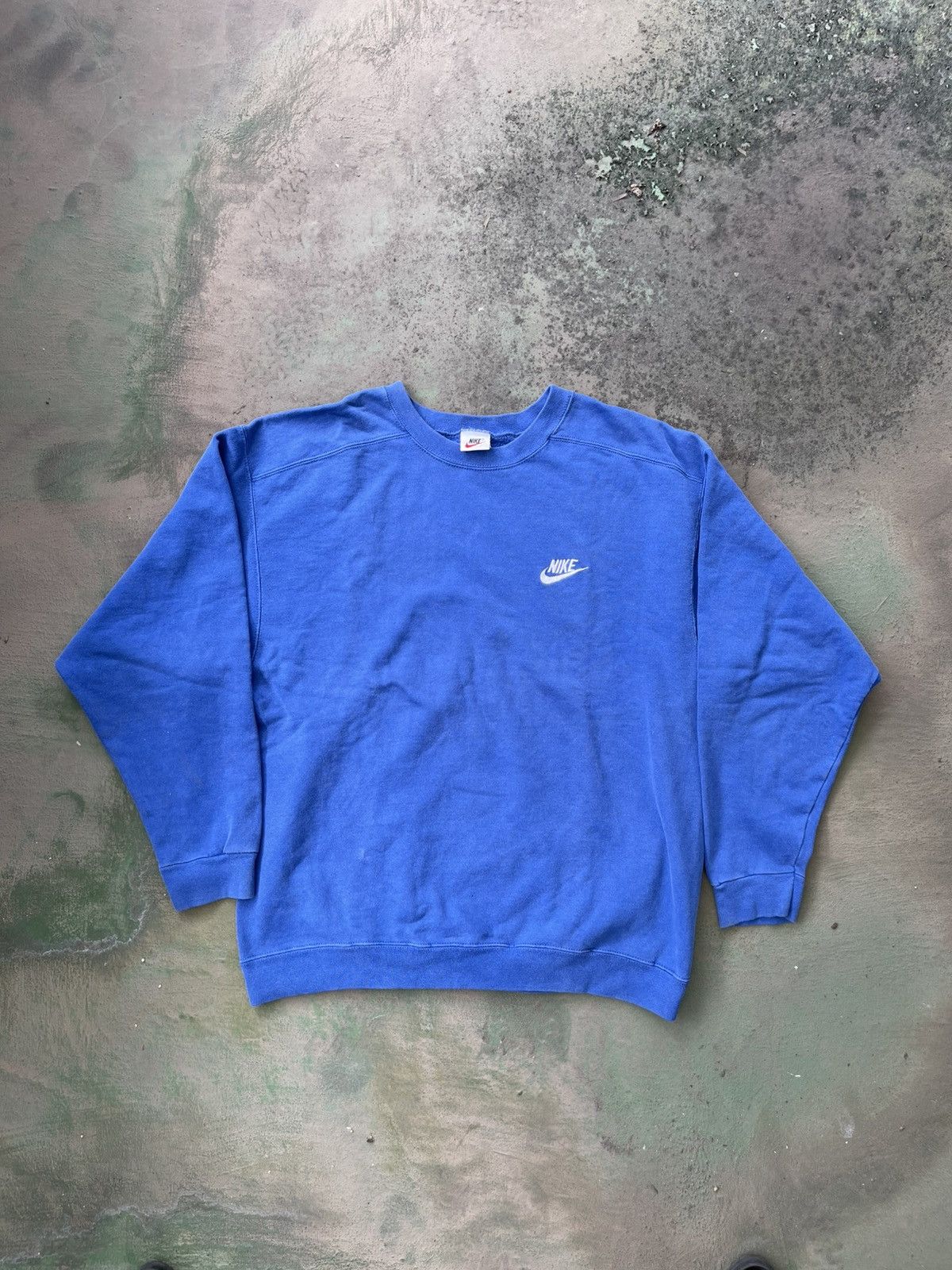 Nike vintage 90s Nike Club Blue Small Swoosh Sweatshirt Size US XL / EU 56 / 4 - 1 Thumbnail