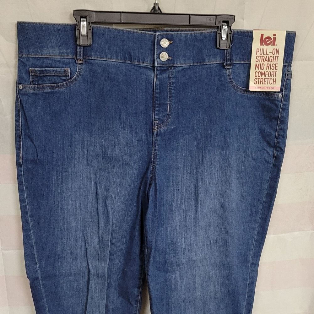 L.E.I. Lei Pull On Straight Leg Mid- Rise Comfort Stretch 2XL Juni Size 42" / US 20 - 1 Thumbnail