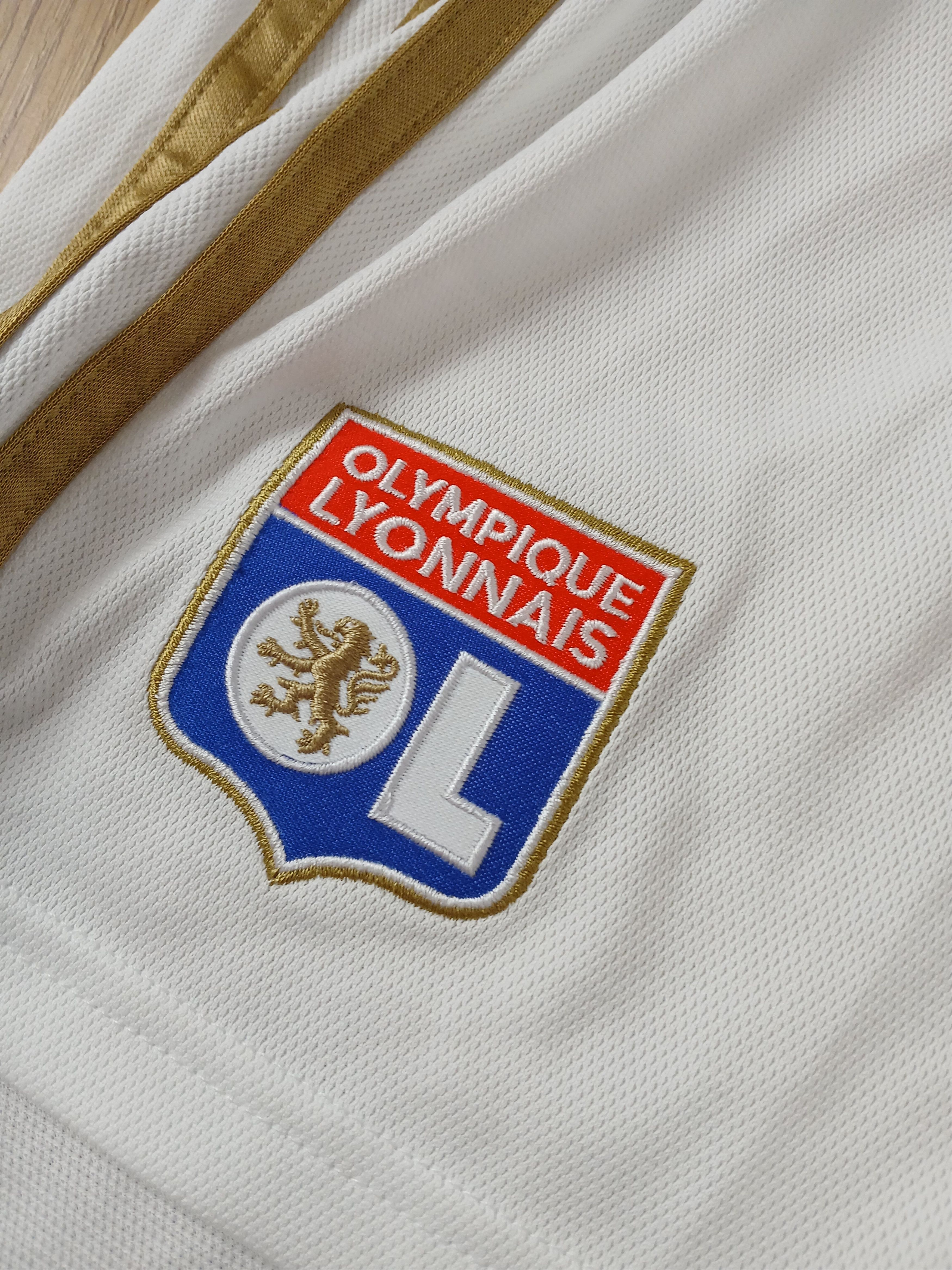 Adidas New Olympique Lyonnais Lyon Football Shorts size S Size US 28 / EU 44 - 3 Thumbnail